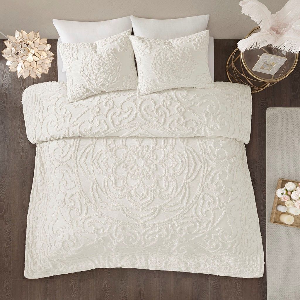 Cream Elegance 2-Piece Cotton Chenille Comforter Set