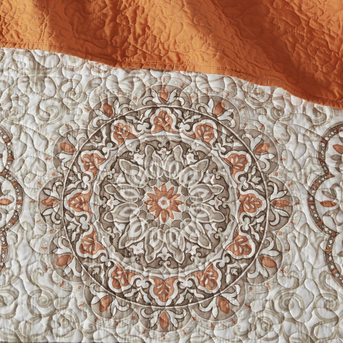 Moroccan Vibe, Cream, Browns, Orange and Gold Accents , 6-Piece Reversible Quilt Set with Throw Pillows -  Full/Queen Size