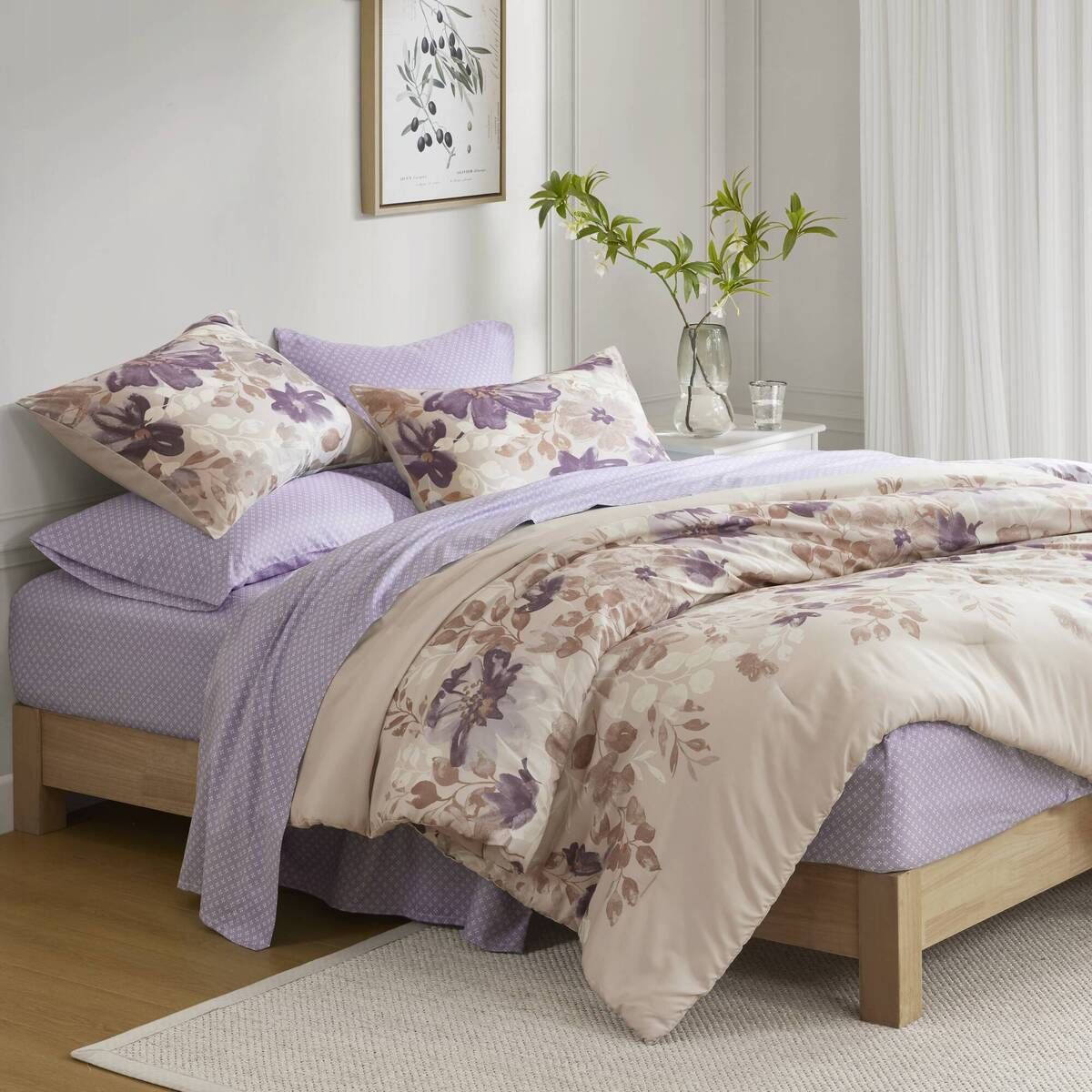 Nature-Inspired Floral Comforter Set with Bed Sheets – Beiges, Purples, and Brown Design